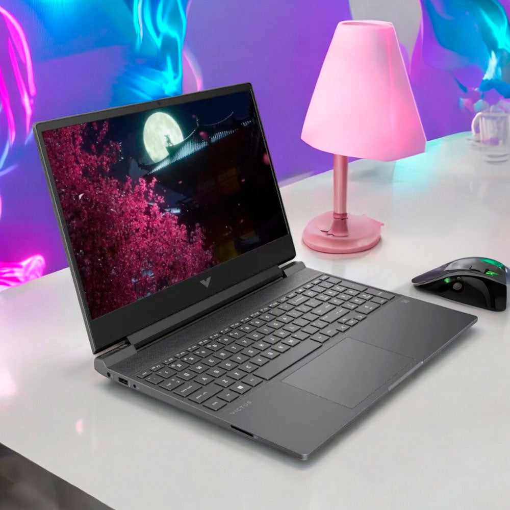 Laptop HP Victus Gaming 15" – AMD Ryzen™ 5 / 8GB RAM / RTX™ 2050 / FHD / Mica Silver