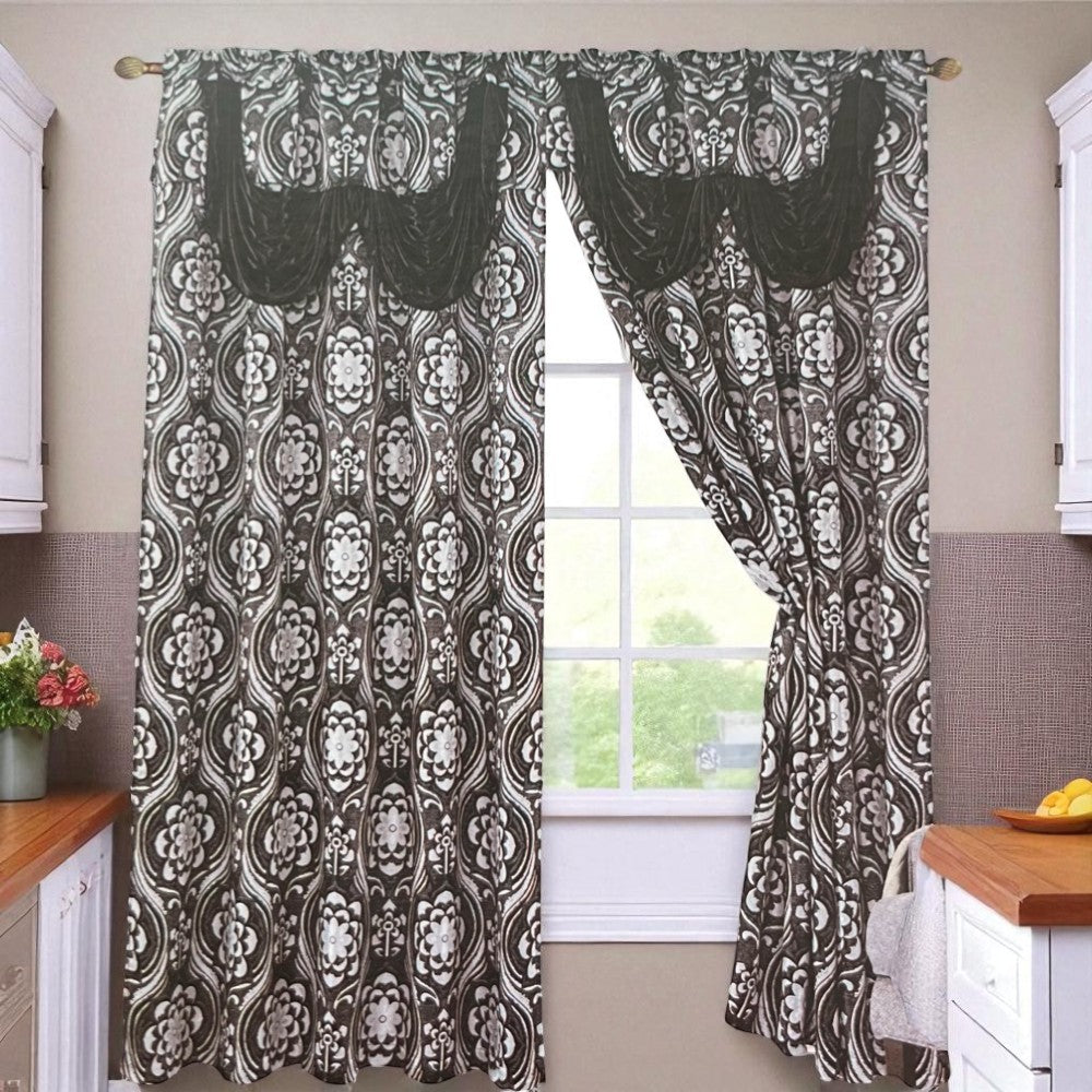 Cortina Lolita 55” X 84” Panel De Jacquard Con Cenefa Negro
