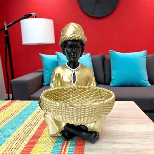 Figura Decorativa Hombre con Canasta Montefiori– 20 cm / Resina