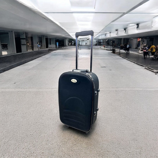 Maleta Lisa de 19" Trip / Negra