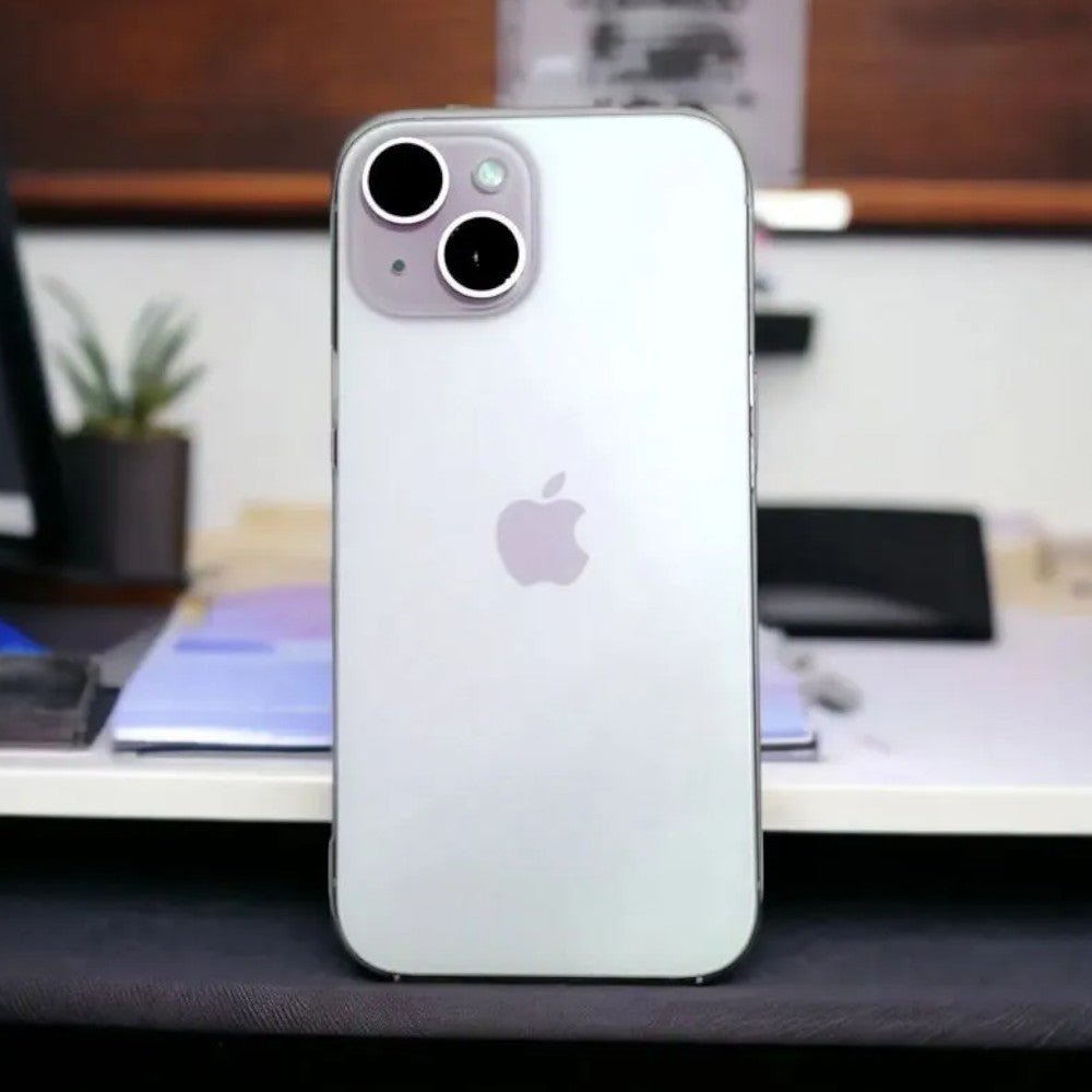 iPhone 15 / 128Gb / Azul | Titan.com.pa