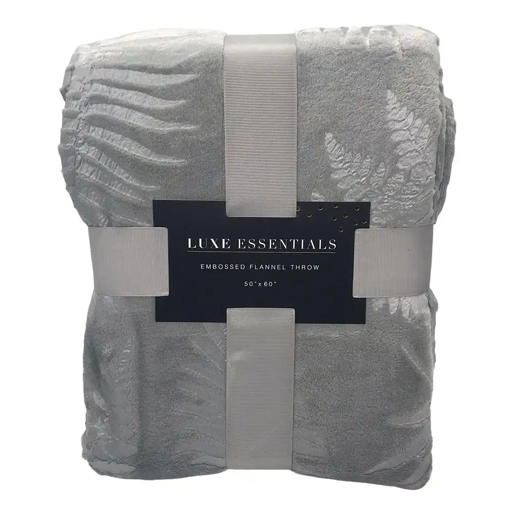 Manta Silver One 50" x 60" - Surtido - Silver One - Titan.com.pa - 848496062313