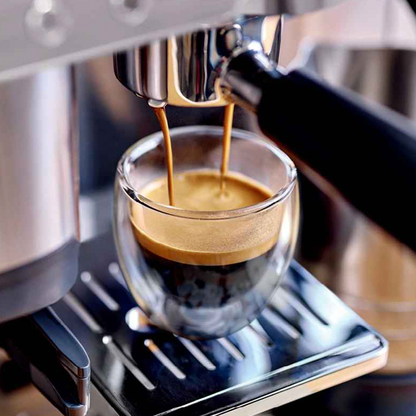 Máquina de Café Expresso Ninja Luxe Café