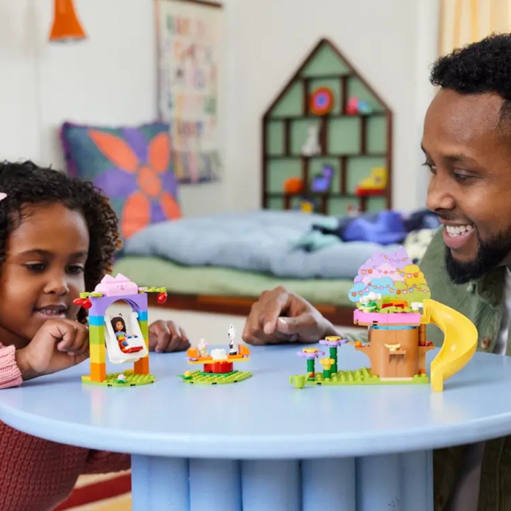 Bloques LEGO Casa de Muñecas de Gabby / Fiesta en el Jardín de Hadigata - Lego - Titan.com.pa - 673419378246