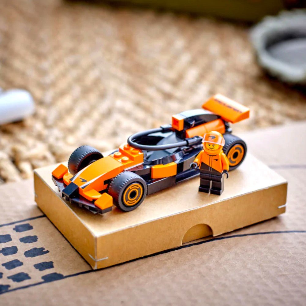 Bloques LEGO® Piloto F1 Con Auto McLaren Lego - Lego - Titan.com.pa - 673419403450