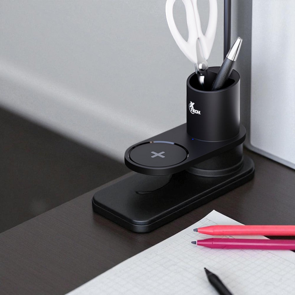 Lámpara LED con carga inalámbrica 15W, 3 modos de luz, cuello flexible y control táctil. En el Titán Panamá.