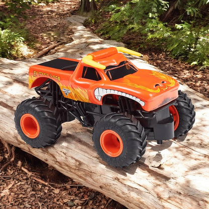 Carro Control Remoto Monster Jam El Toro Loco – Escala 1:24 - Monster Jam - Titan.com.pa - 778988366325