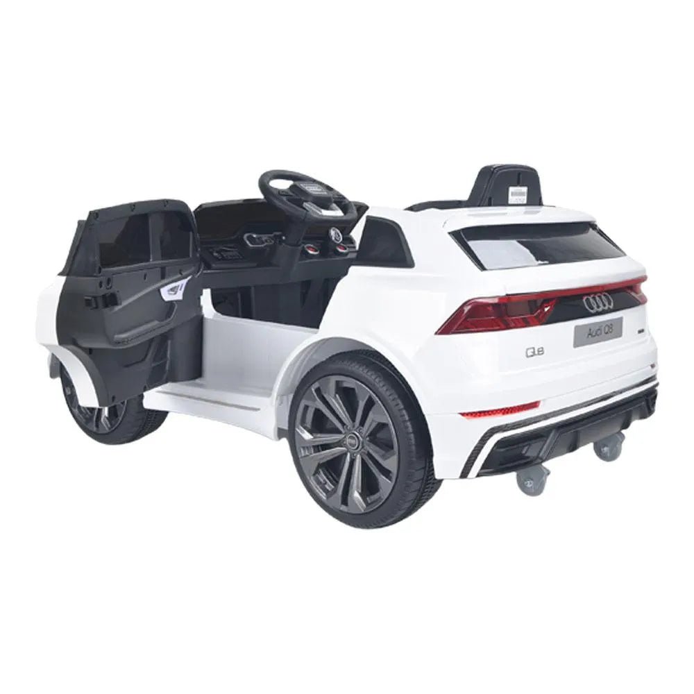 Carro Recargable Audi Q8 Blanco - Overseas - Titan.com.pa - 2100000144594