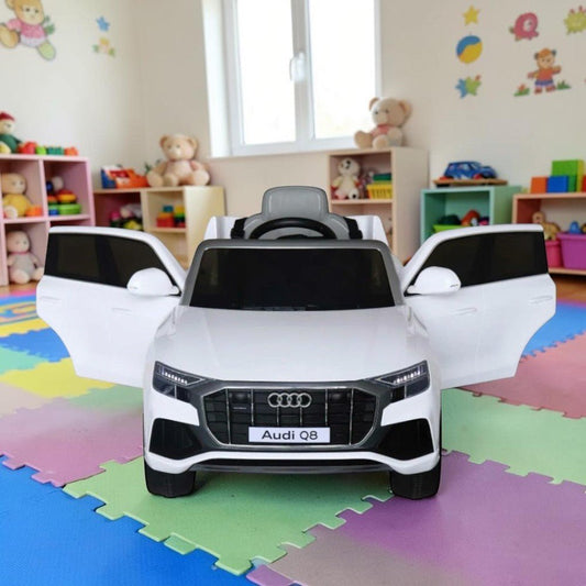 Carro Recargable Audi Q8 W/RC Blanco 6V - Overseas - Titan.com.pa - 2100000096909