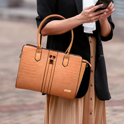 Cartera Casual Oleg Cassini Para Dama / 3Pzas / 163 - M4 / Sutirdo - Oleg Cassini - Titan.com.pa - 7453114551297