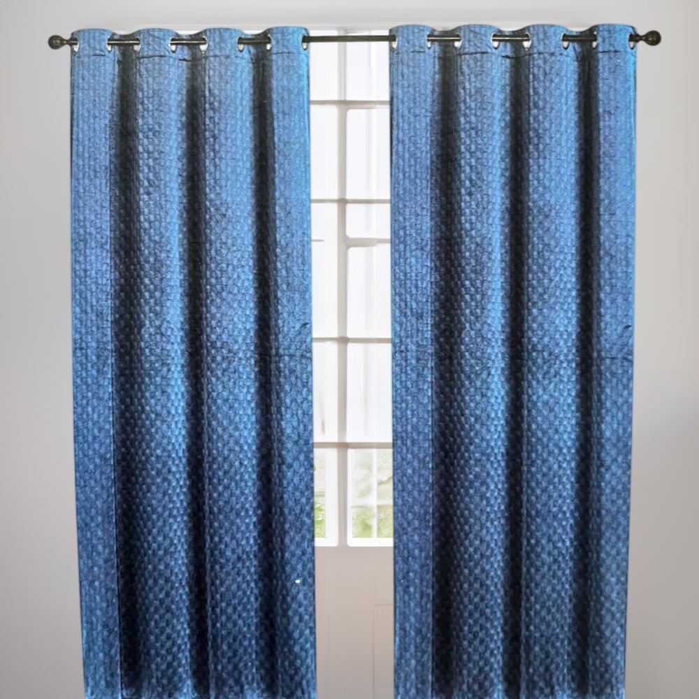 Cortina Zaragoza Lord Club 54" x 84" con Aros – Dark Room - Lord Club - Titan.com.pa - 2100000165773