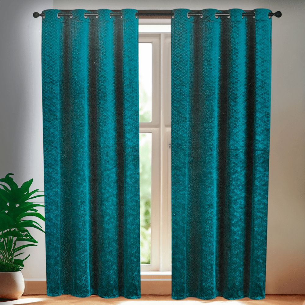 Cortina Zaragoza Lord Club 54" x 84" con Aros – Dark Room - Lord Club - Titan.com.pa - 2100000165773