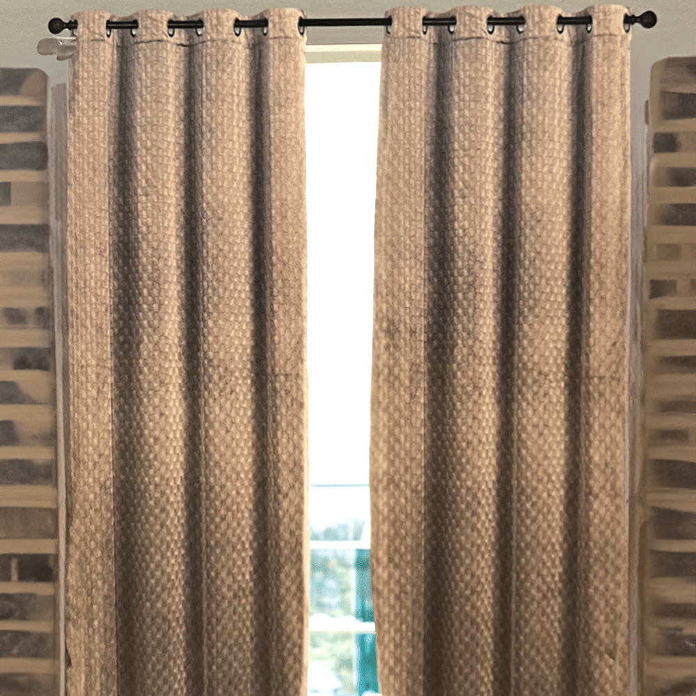 Cortina Zaragoza Lord Club 54" x 84" con Aros – Dark Room - Lord Club - Titan.com.pa - 2100000165773