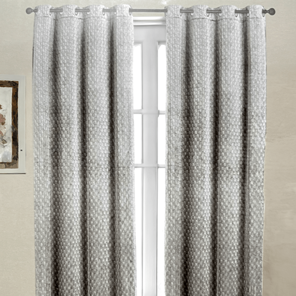 Cortina Zaragoza Lord Club 54" x 84" con Aros – Dark Room - Lord Club - Titan.com.pa - 2100000165773