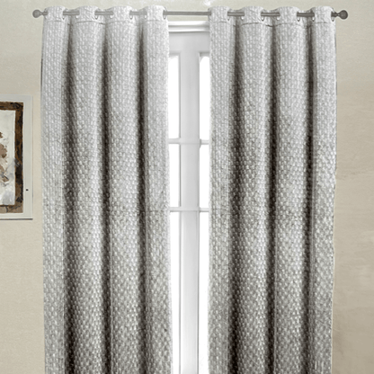 Cortina Zaragoza Lord Club 54" x 84" con Aros – Dark Room - Lord Club - Titan.com.pa - 2100000165773