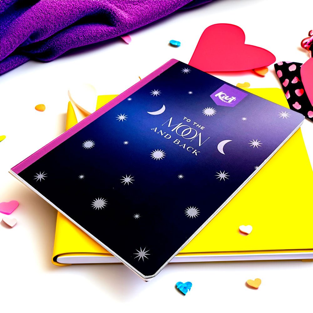 Cuaderno Cosido Grande Norma Kiut de 96 Páginas / Raya Ancha / Surtido - Norma - Titan.com.pa - 7702111743205