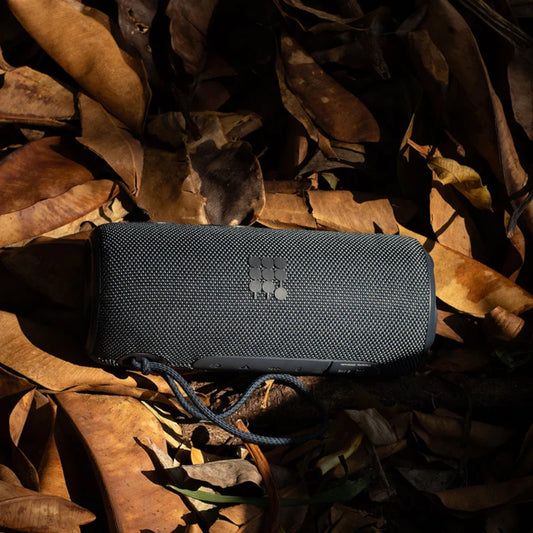 Bocina Portátil Cubitt Power Plus / Obsidian Black / 30 W / IPX7