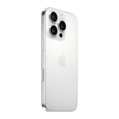 iPhone 16 Pro Max 512GB en blanco con pantalla OLED de 6.9”, cámaras Pro de 48 MP, grabación 4K. En Titán Panamá.
