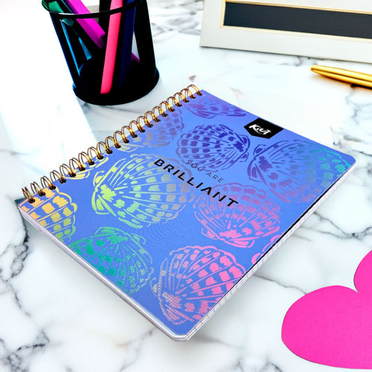 Libreta Con Espiral Doble Norma Kiut / Raya Ancha / 5 Materias / 360 Páginas / Surtido