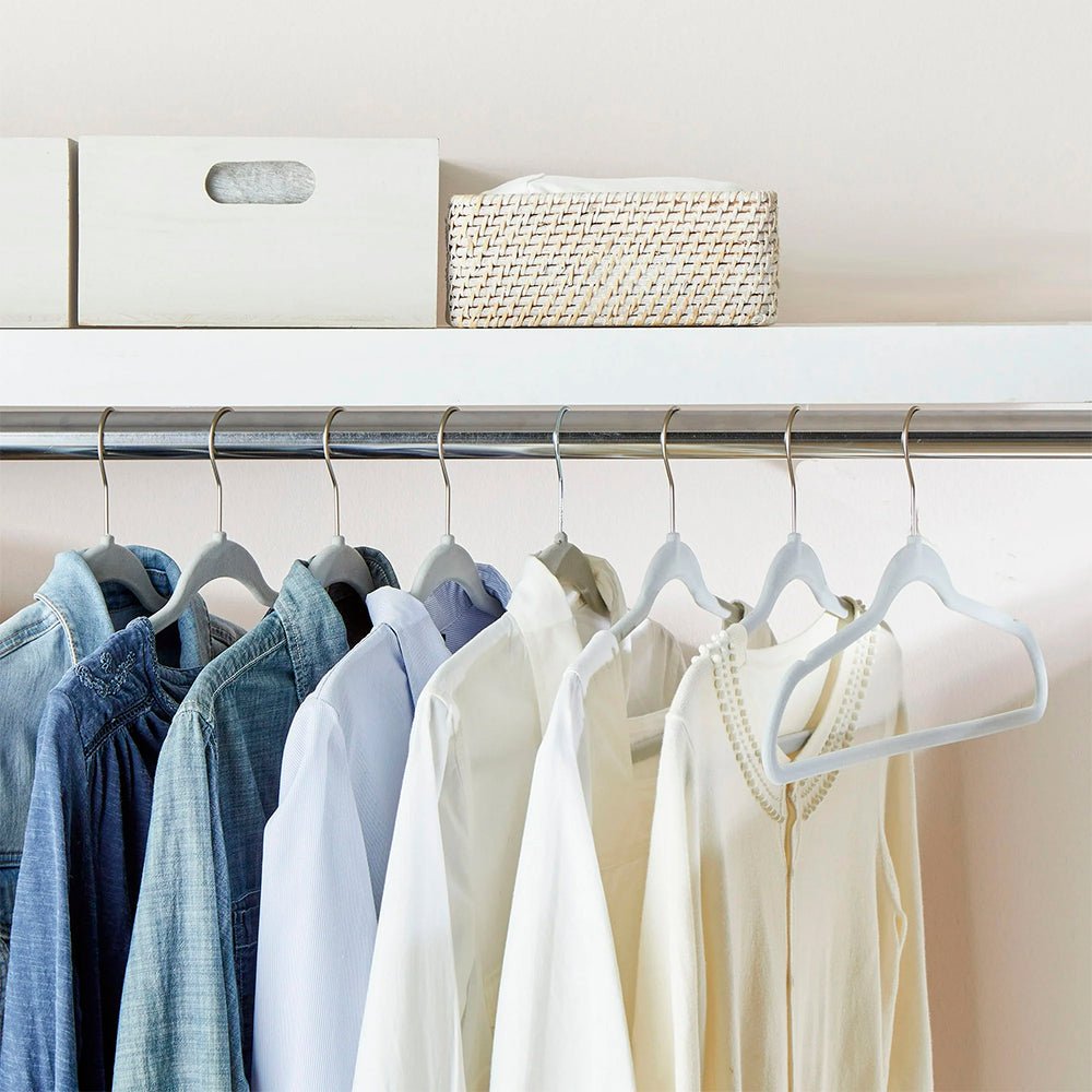 Ganchos de Terciopelo Home Para Ropa de Adulto / Gris / Antideslizantes / 30 Piezas - Home - Titan.com.pa - 2150111189014