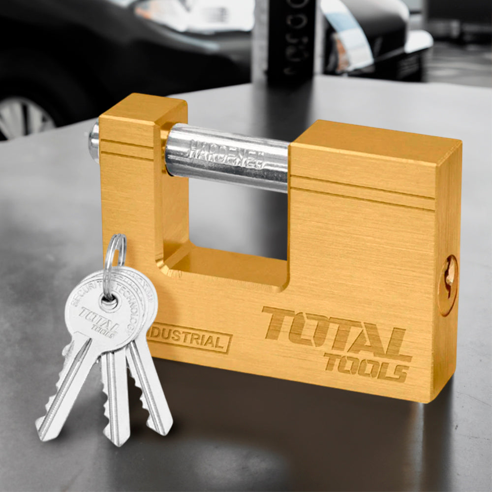 Candado Rectangular Total 609 g / 3 llaves