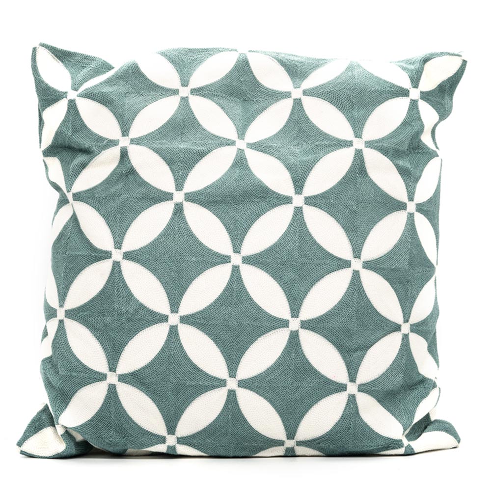 Cojín Decorativo Salón de Maison Criss Cross 18" x 18"