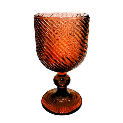 Copa de vidrio Home Elegance de colores surtidos y 14.5 cm de alto.