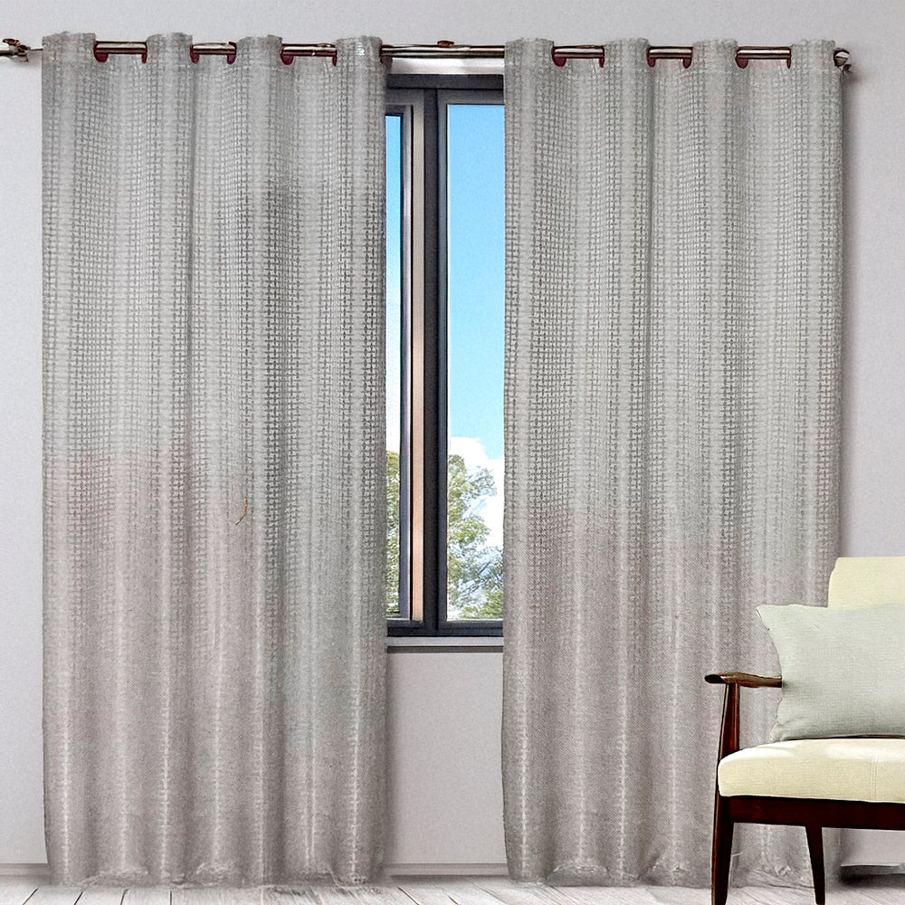 Cortina Esmeralda 54" x 84" Jacquard Silver / Home Elegance