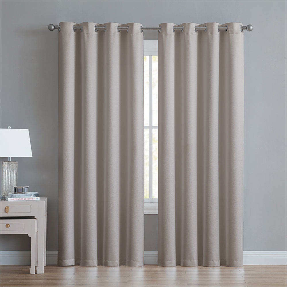 Cortina Victoria Classics Angela Blackout Con Aros 52" x 90" - Gris Claro