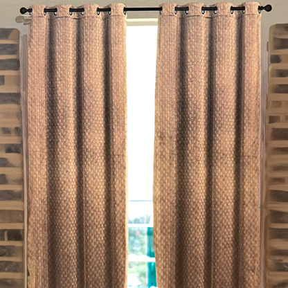 Cortina Zaragoza Lord Club 54" x 84" con Aros – Dark Room