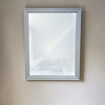 Espejo Decorativo Great Buy / 35" x 45" / Marco MDF Estilo Madera - Gris