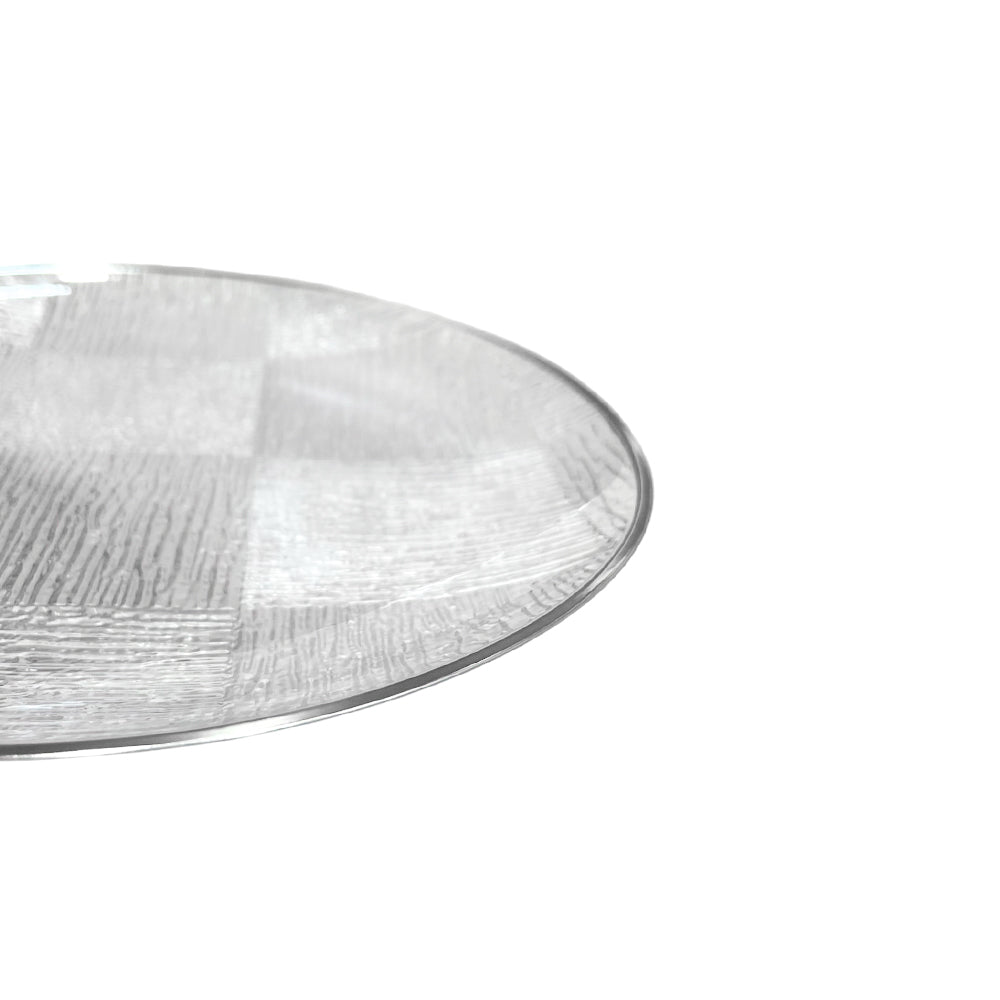 Platos reutilizables Home Elegance de 7 pulgadas con borde plateado.