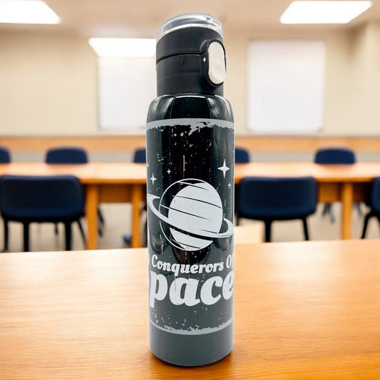 Botella Plástica Conquerors Of Space 500 CC