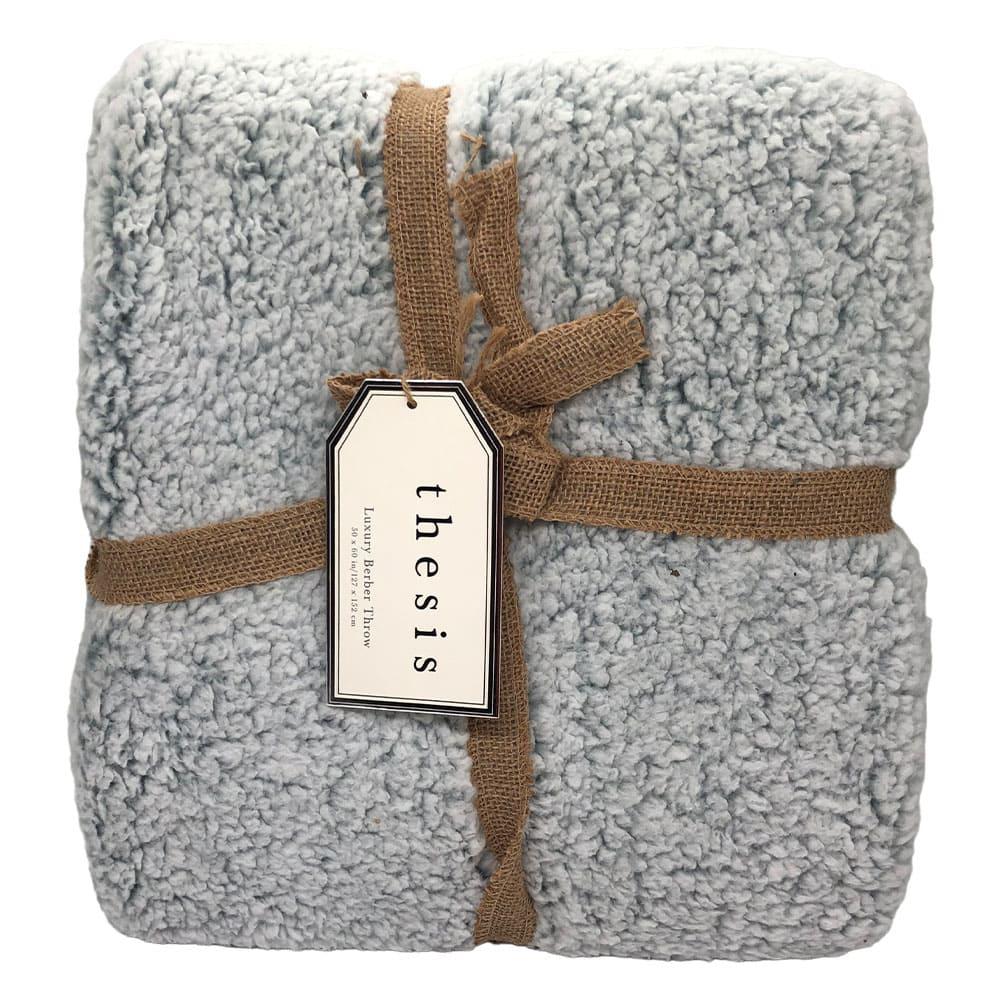 Manta Dc Wholesales Thesis 50" x 60" - Surtido