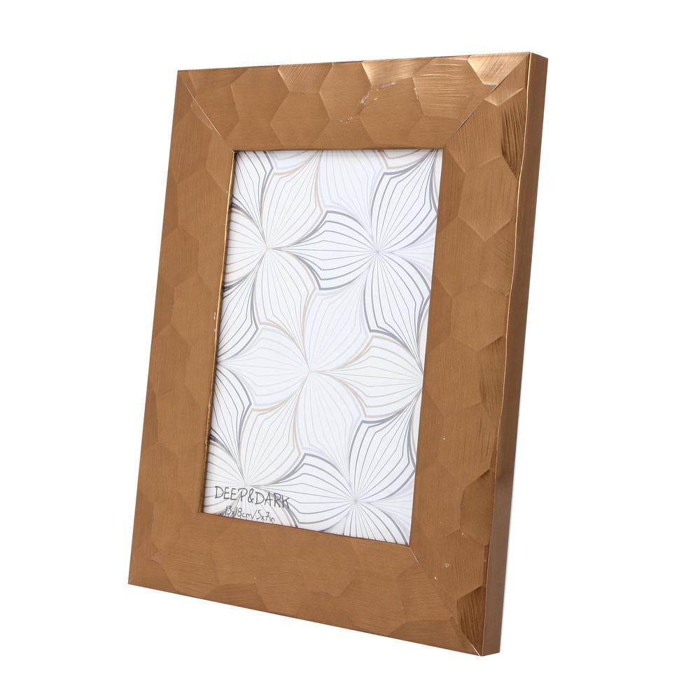 Portarretrato Concepts 5"X7" Con Marco de Plástico Dorado