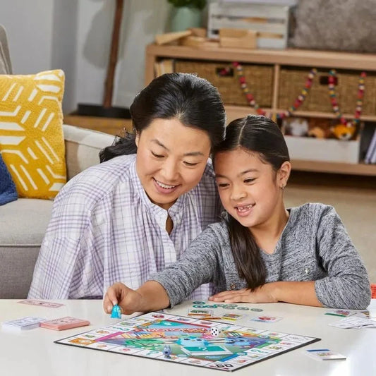 Juego de Mesa Monopolio Junior 2 en 1 - Monopolio - Titan.com.pa - 195166223797