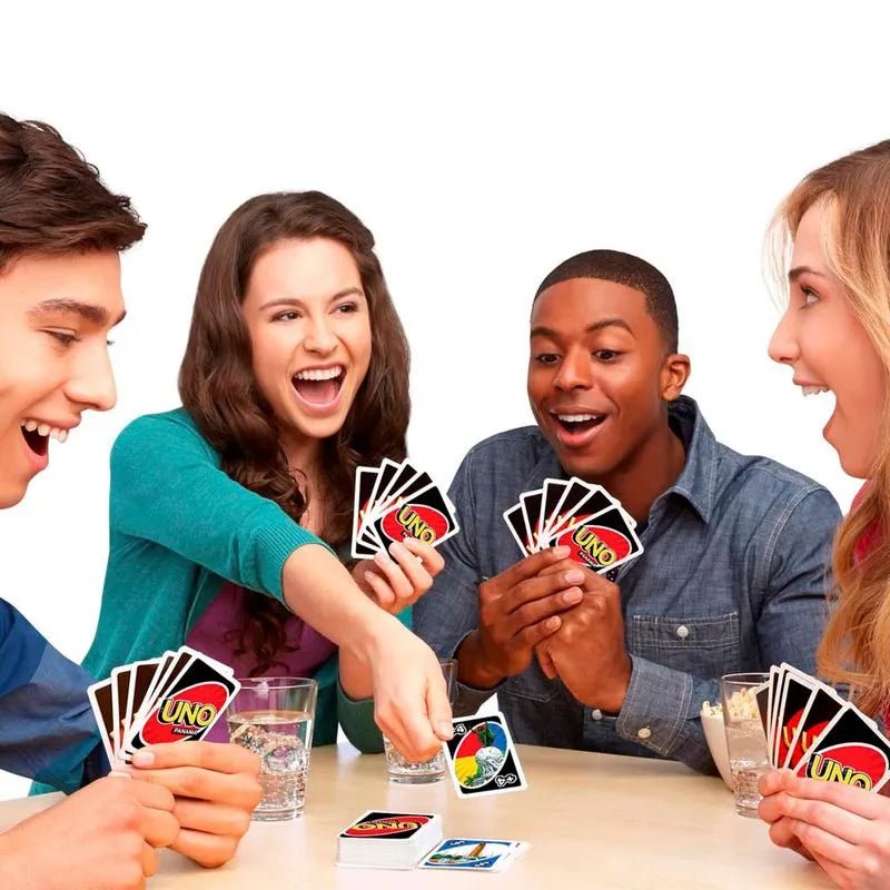 Juego Uno Versión Panamá - Uno - Titan.com.pa - 2000014708716