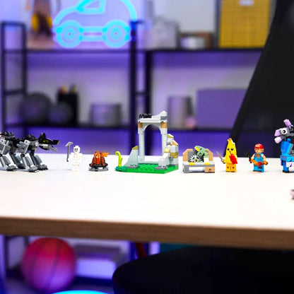 Bloques LEGO Campamento de Bananín y Bujía