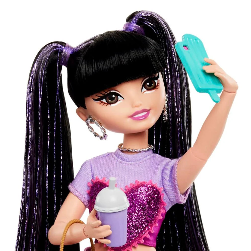 Barbie Dream Besties Renee con accesorios