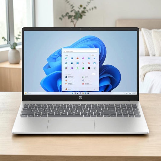 Laptop HP AI 15.6" Intel Core Ultra 5 / 8GB RAM / 512GB SSD / Windows 11