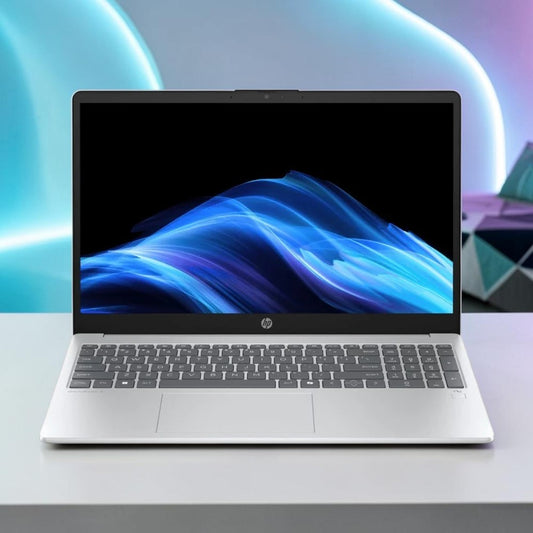 Laptop HP OmniBook 3 AI 15-fn0053la / AMD Ryzen AI 5 / 16GB / 512GB SSD / 15.6" FHD