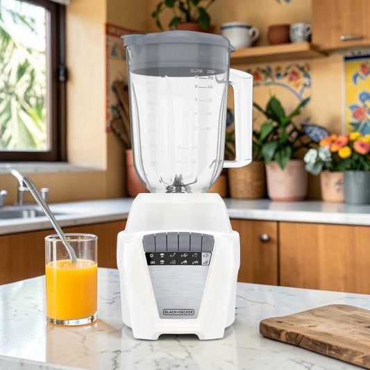 Licuadora Black&Decker 8 Velocidades / Jarra Plástica / Blanco - Black&Decker - Titan.com.pa - 050875003040