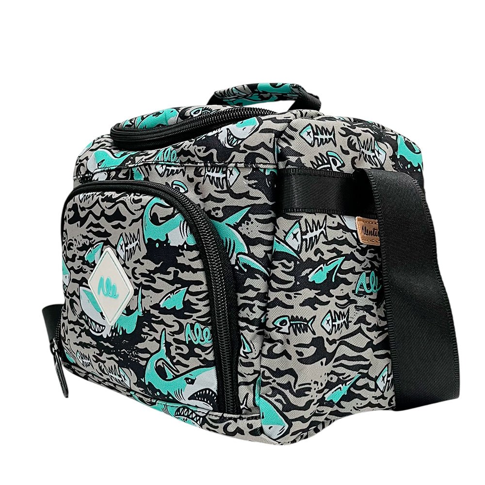 Lonchera Escolar Alentino / Alpha Shark Attack / 7LT - Alentino - Titan.com.pa - 4894300065946