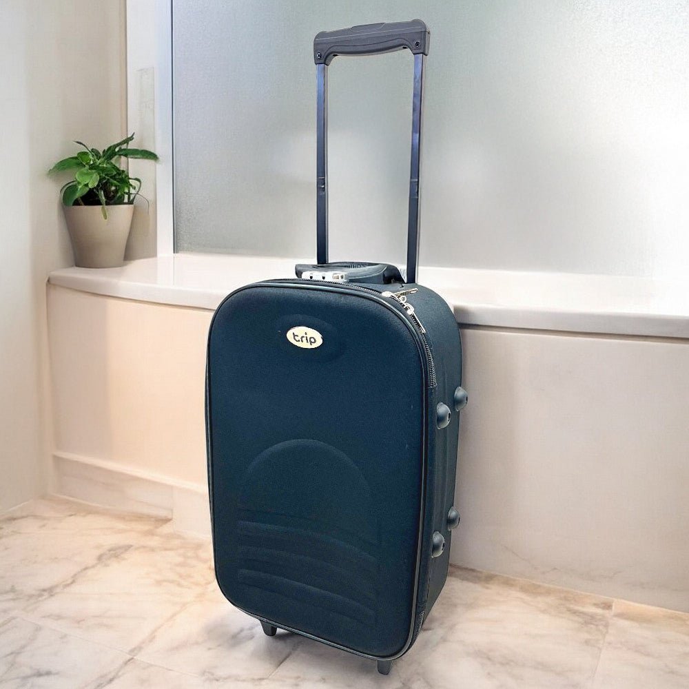 Maleta Lisa 19” / Azul Navy / Trip - Trip - Titan.com.pa - 2100000678297
