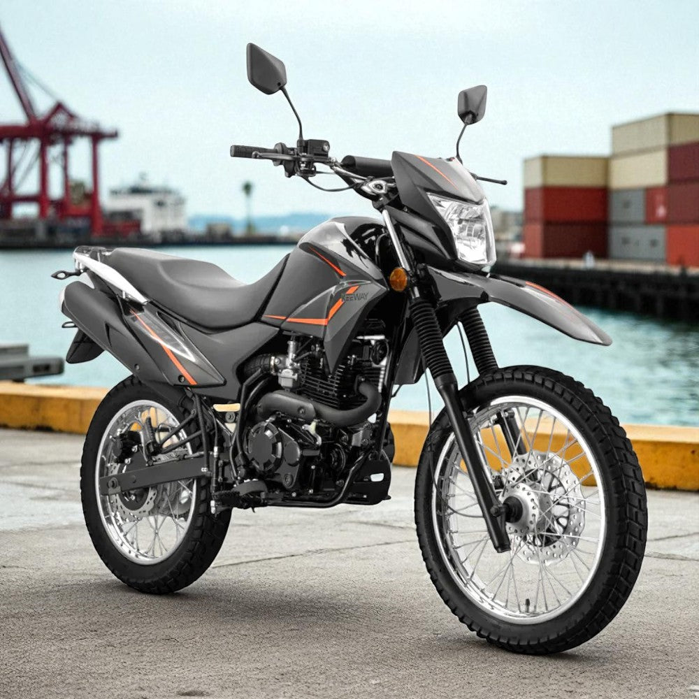 Moto Keeway TX 200CC / Motor Monocilindro / Carburador 2 Válvulas / Negro