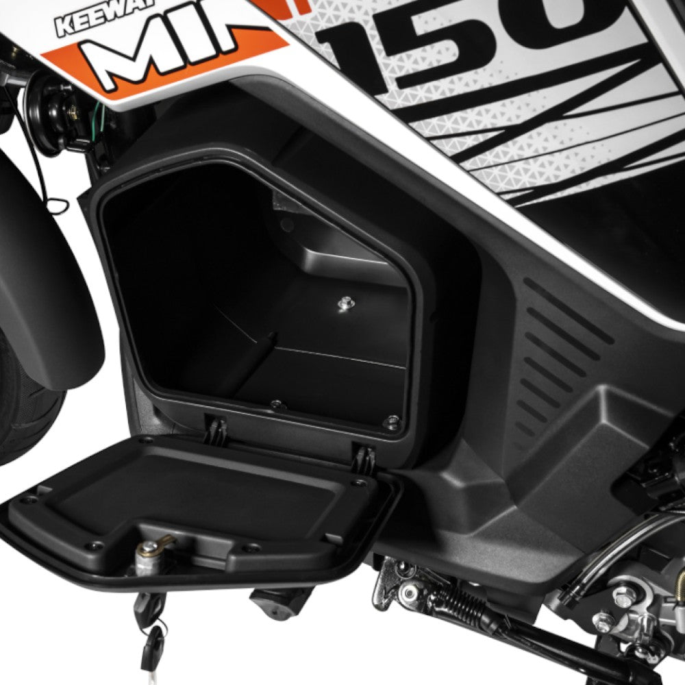 Moto Keeway Minnix150 / Automática / 150CC / 2 Válvulas / Negro