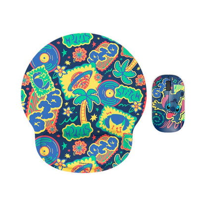 Mouse inalámbrico y alfombrilla con diseño Disney Lilo y Stitch, que combina estilo y la magia del océano en tu escritorio. Encuéntralo en Titán Panamá.