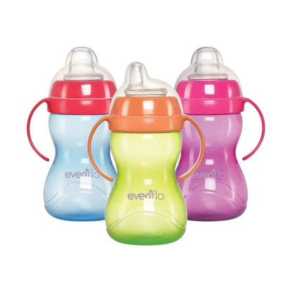 Vaso Evenflo Con Asas y Boquilla Suave / 10 Oz / Surtido - Evenflo - Titan.com.pa - 7501027565822