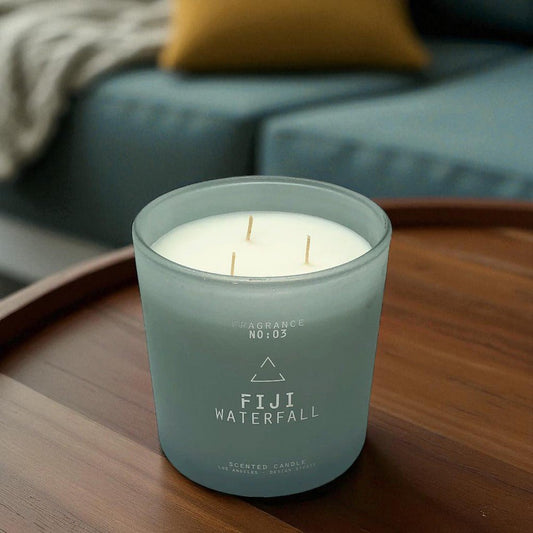 Vela Aromática Max Wholesales Fiji Waterfall 22.5 oz - Max Wholesales - Titan.com.pa - 692962418001