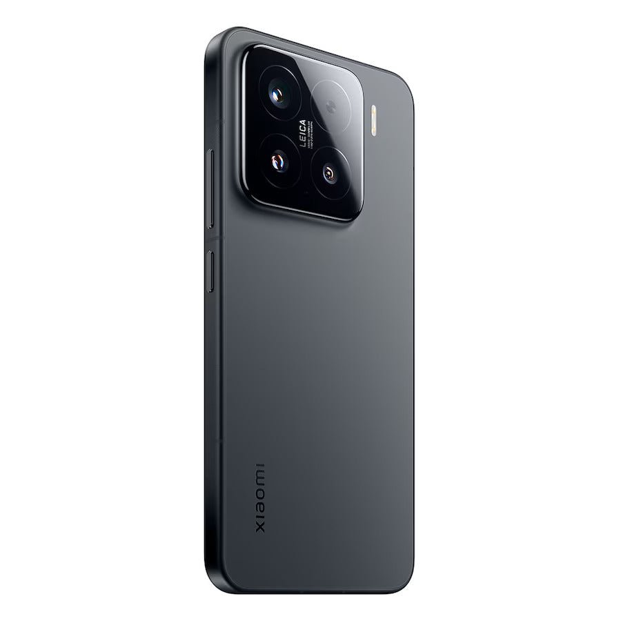 Xiaomi 15 en Titan Panamá. Snapdragon 8 Elite, triple cámara Leica 50MP, AMOLED LTPO 120Hz, 512GB.